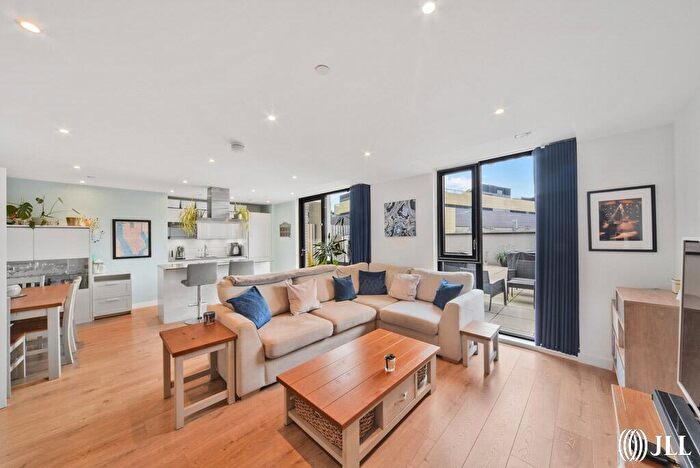 3 Bedroom Apartment For Sale In Hawthorn House, Forrester Way, London, E15