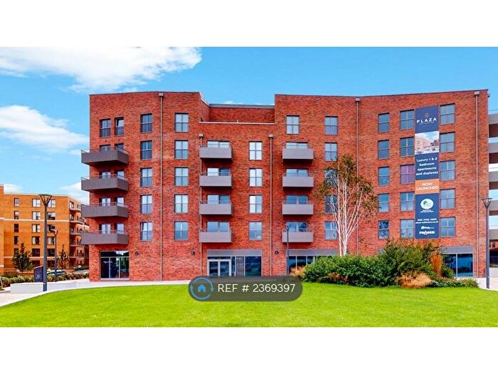2 Bedroom Flat To Rent In Royal Engineers Way, London, NW7