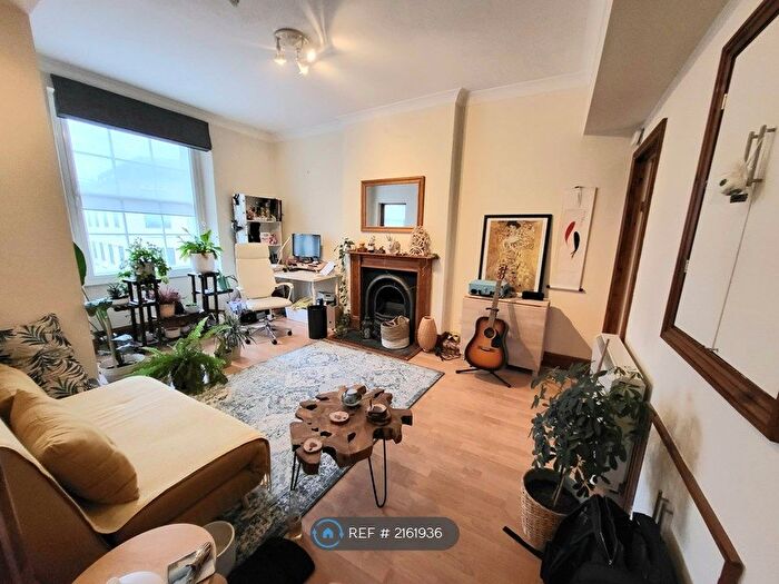1 Bedroom Flat To Rent In Regent Street, Clifton, Bristol, BS8