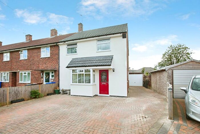 2 Bedroom End Of Terrace House For Sale In Bracken Close, Long Eaton, Nottinghamshire, NG10