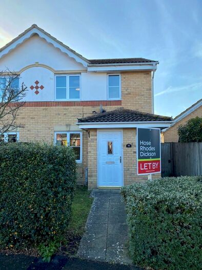 3 Bedroom Semi-Detached House To Rent In Osborne Heights, East Cowes, PO32