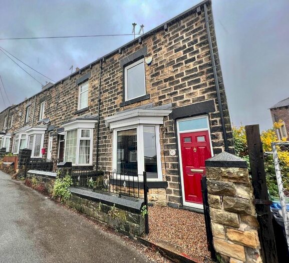 3 Bedroom End Of Terrace House To Rent In Conway Street, Barnsley, S70