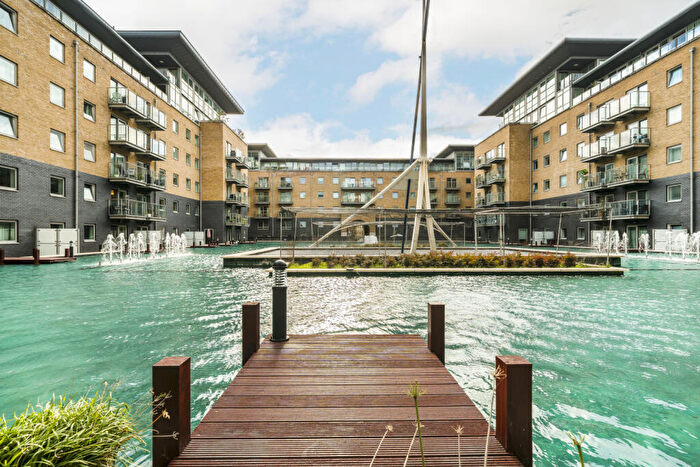 2 Bedroom Apartment For Sale In Argyll Road, Woolwich, London, SE18