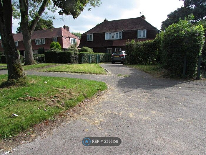 3 Bedroom Semi-Detached House To Rent In Hollyhedge Road, Manchester, M22