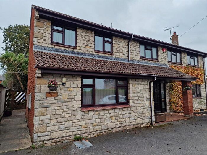 1 Bedroom House To Rent In Lorton Lane, Weymouth, DT3