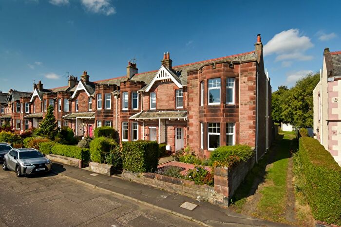 4 Bedroom Semi-Detached House To Rent In Traquair Park West, Edinburgh, EH12