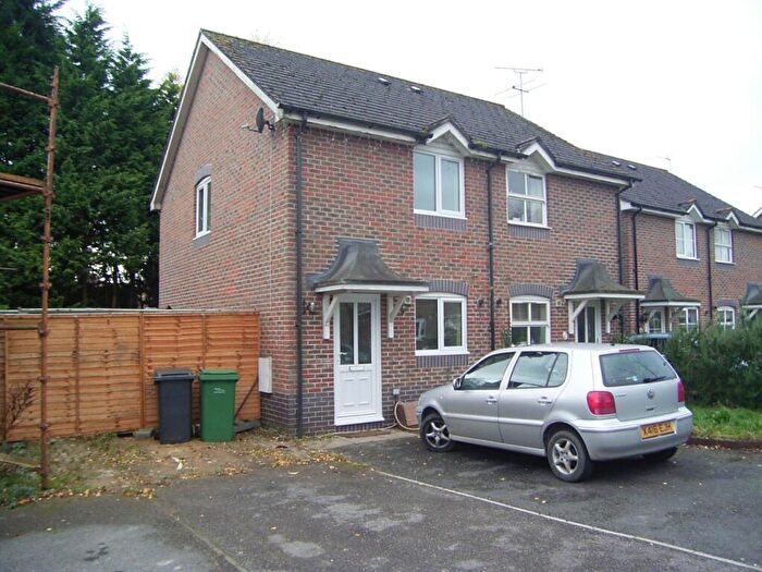 2 Bedroom Semi-Detached House To Rent In Kennet Way, Hungerford, West Berkshire, RG17