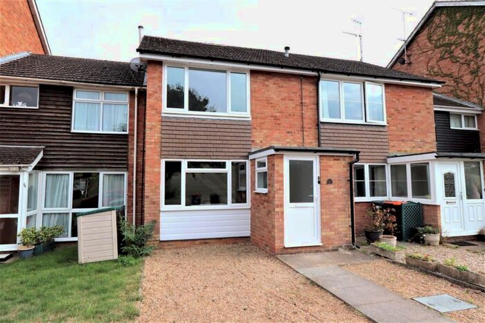 2 Bedroom Property To Rent In Grasmere Way, Leighton Buzzard, LU7