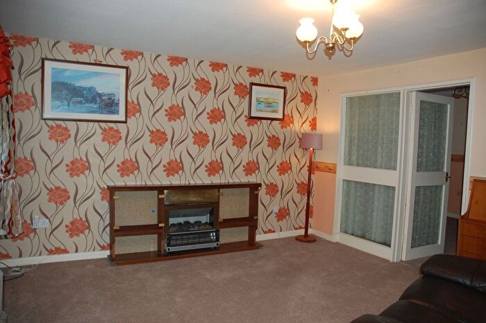 3 Bedroom End Of Terrace House For Sale In Monreith Avenue, Dumfries, DG2