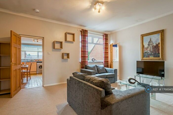 3 Bedroom Flat To Rent In New Road, Leighton Buzzard, LU7