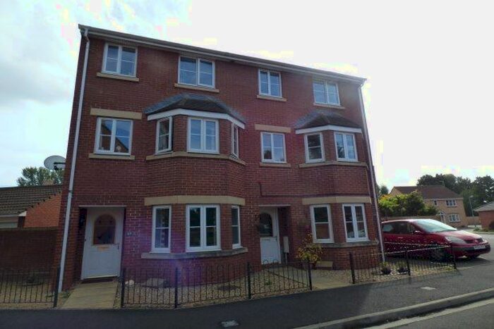 4 Bedroom Property To Rent In Avill Crescent, Taunton, TA1