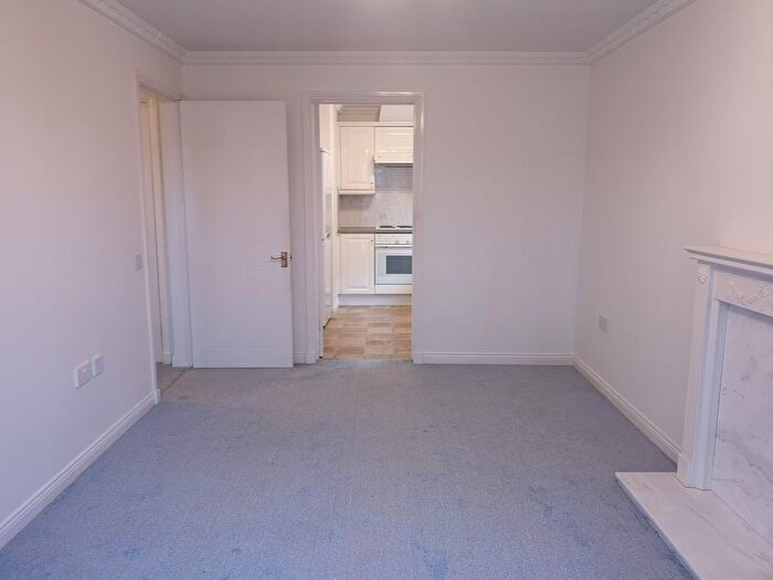 1 Bedroom Flat To Rent In Westwood Road, Southampton, SO17
