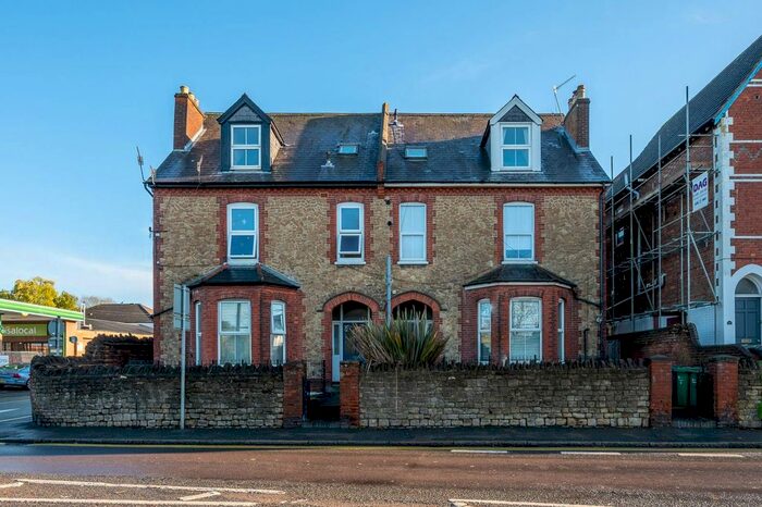 1 Bedroom Flat To Rent In Woodbridge Road, Guildford, GU1