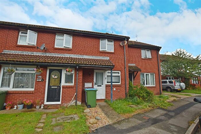 2 Bedroom Terraced House To Rent In Moraunt Drive, Bognor Regis, West Sussex, PO22