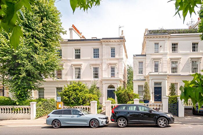 4 Bedroom End Of Terrace House To Rent In Warwick Ave, Warwick Avenue, London, W9