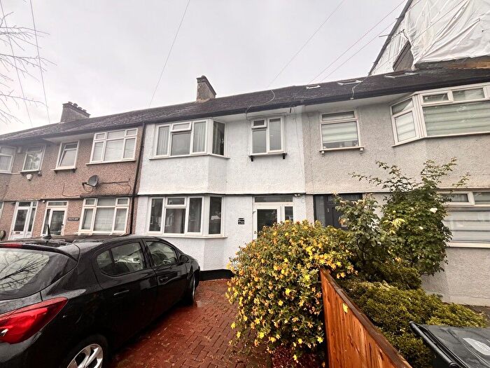 3 Bedroom Terraced House To Rent In Grove Road, Mitcham, CR4