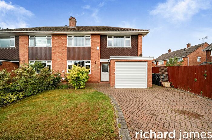3 Bedroom Semi-Detached House For Sale In Englefield, Royal Wootton Bassett, SN4