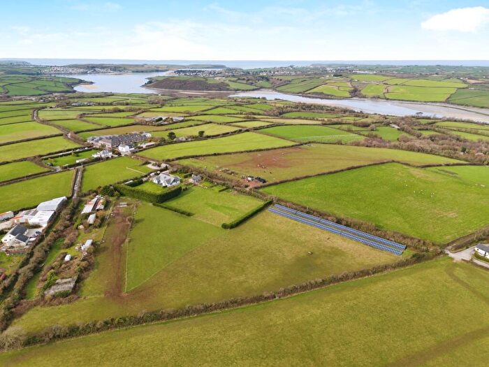 Property For Sale In Edmonton, Wadebridge, Cornwall, PL27