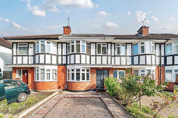 4 Bedroom Terraced House For Sale In Malvern Avenue, Harrow, HA2