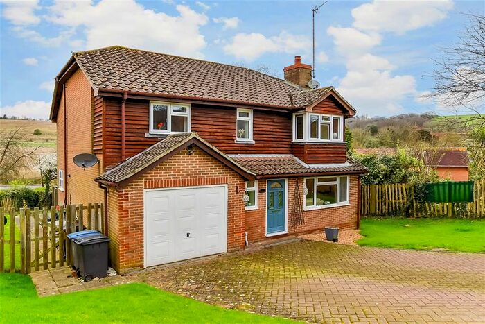 4 Bedroom Detached House For Sale In Newlyns Meadow, Alkham, Dover, Kent, CT15