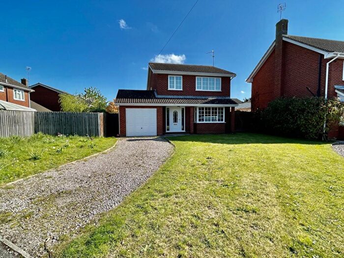 3 Bedroom Detached House For Sale In Monks Walk, Spalding, PE11