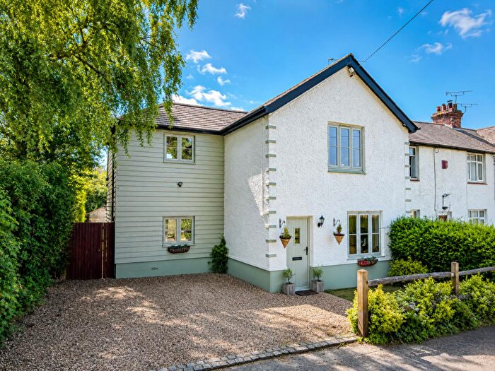 3 Bedroom End Of Terrace House For Sale In Forstal Road, Lenham, ME17