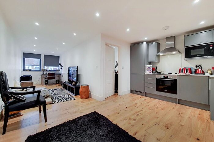 1 Bedroom Flat To Rent In Plumstead High Street, Ashby Apartments, SE18