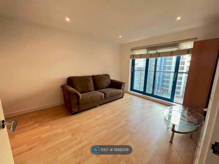 2 Bedroom Flat To Rent In Westgate Apartments, London, E16