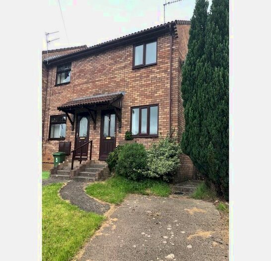 2 Bedroom Property To Rent In Tylcha Wen Close, Tonyrefail, Porth, CF39