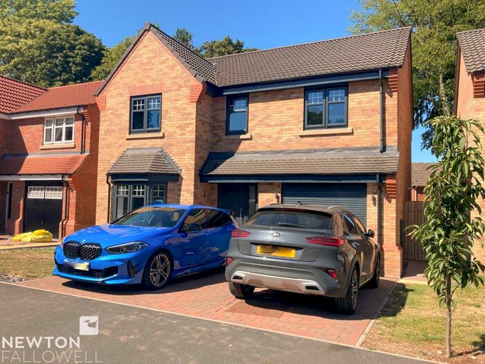 4 Bedroom Detached House To Rent In Old Hall Drive, Ordsall, DN22