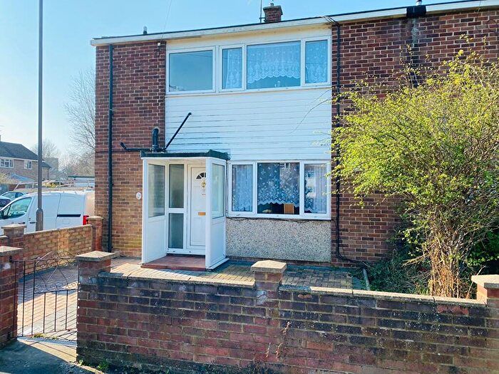 3 Bedroom House To Rent In Cleveland Road, Aylesbury, HP20