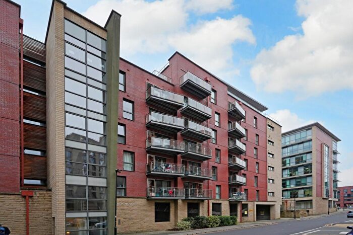 2 Bedroom Apartment To Rent In Shire House, Napier Street, Sheffield, S11