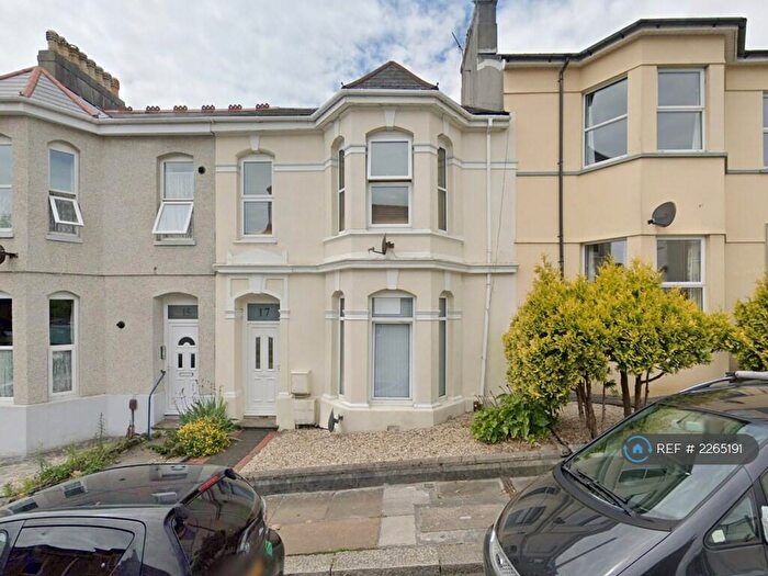 2 Bedroom Flat To Rent In May Terrace, Plymouth, PL4