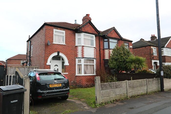 3 Bedroom Semi Detached House To Rent In Barton Road, Stretford, Manchester, M32