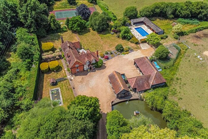 5 Bedroom Detached House For Sale In Broad Street Common, Guildford, Surrey, GU3