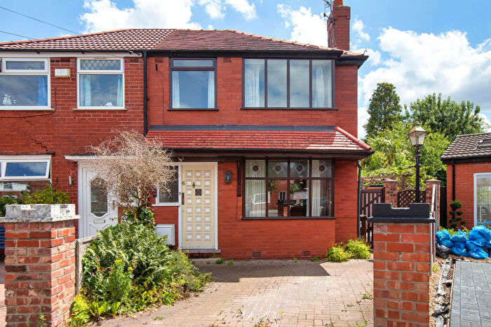 3 Bedroom Semi-Detached House For Sale In Garner Drive, Eccles, Salford, M30
