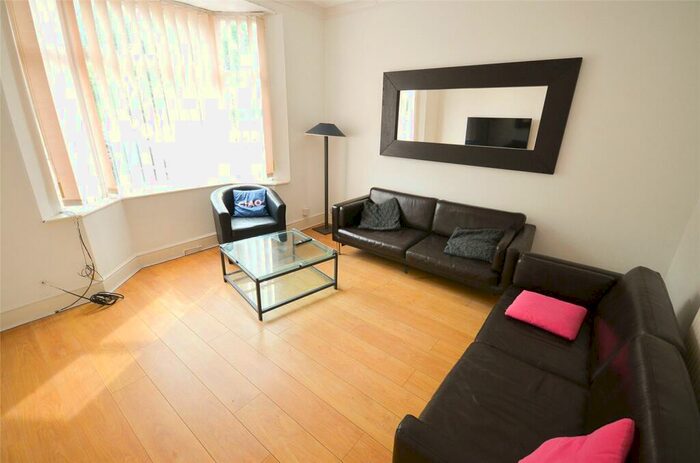 7 Bedroom Terraced House To Rent In Denmark Road, Rusholme, Manchester, M15