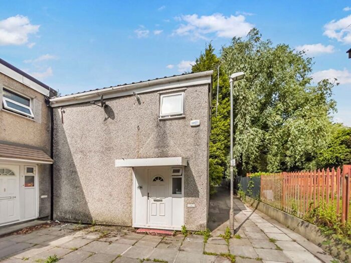 3 Bedroom End Of Terrace House For Sale In Enstone, Skelmersdale, WN8