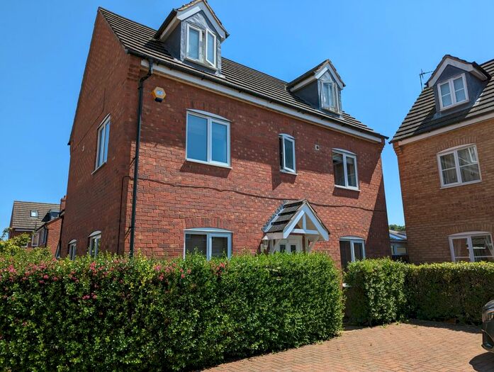 4 Bedroom House To Rent In Kedleston Road, Grantham, NG31