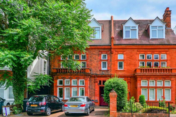 1 Bedroom Flat To Rent In Sutton Court Road, Chiswick, London, W4