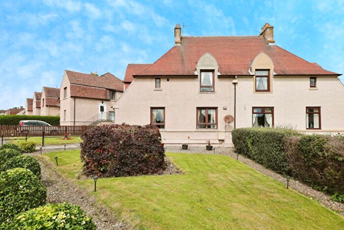 4 Bedroom Semi-Detached House For Sale In Burns Street, High Valleyfield, Dunfermline, Fife, KY12