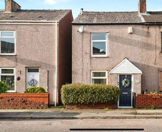 2 Bedroom End Terrace House For Sale In Warrington Road, Leigh, Greater Manchester, WN7