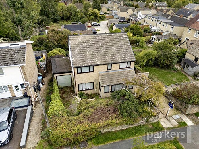 4 Bedroom Detached House For Sale In Westfield Road, Witney, Oxfordshire, OX28