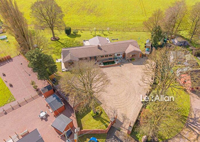 3 Bedroom Detached House For Sale In Foley Fane, Ashwood Lower Lane, Prestwood, DY7