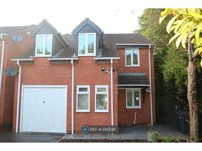 4 Bedroom Detached House To Rent In Bateman Drive, Sutton Coldfield, B73