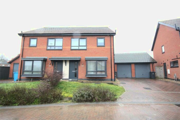 3 Bedroom Semi-Detached House To Rent In Mulberry Lane, Hull, East Yorkshire, HU4