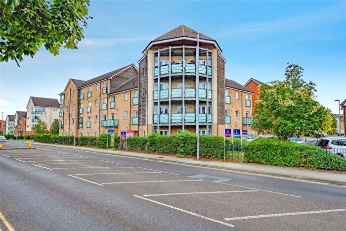2 Bedroom Terraced House For Sale In Daimler Drive, Dunstable, Bedfordshire, LU6
