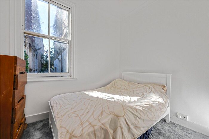 1 Bedroom Flat For Sale In Hugon Road, London, SW6