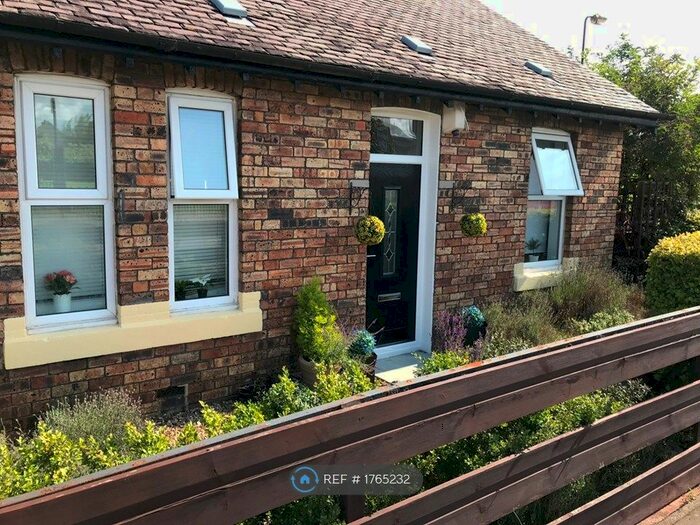 4 Bedroom End Of Terrace House To Rent In Cockpen Road, Bonnyrigg, EH19