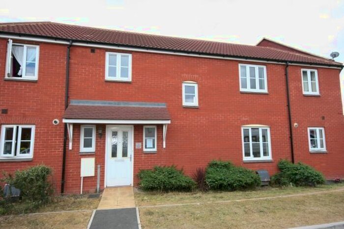 3 Bedroom Terraced House To Rent In Simmental Street, Bridgwater, TA6